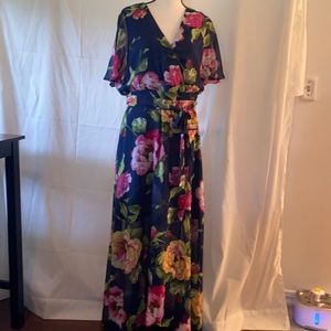 Womens flowery very light lined maxi dress size 14